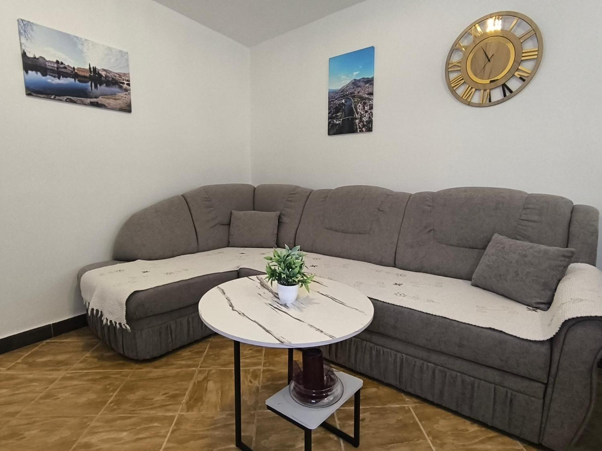 Apartman Vukalovic Trebinje Exteriör bild